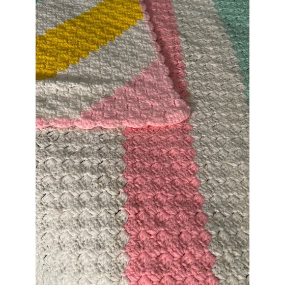 Vintage Crochet, Afghan Baby Blanket Handmade 50"x54" Crib Blanket - Picture 4 of 7